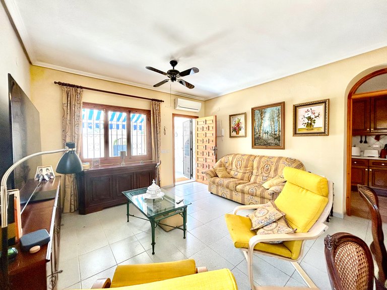 Villa for Sale in La Zenia, Alicante 13