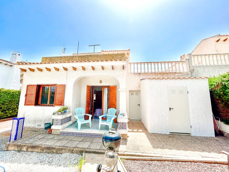 Villa for Sale in La Zenia, Alicante 6
