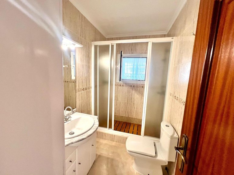 Apartment for Sale in Torrevieja, Alicante 14