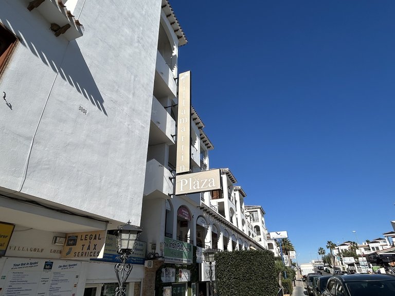 Commercial for Sale in Villamartin, Alicante 27