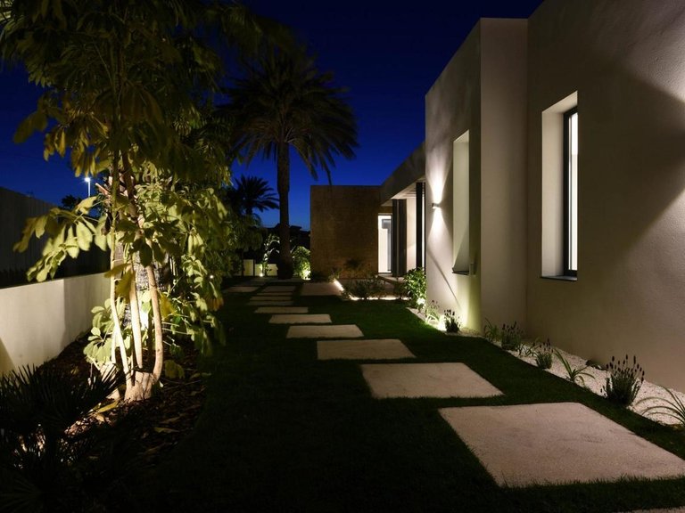 Villa for Sale in Alfaz Del Pi, Alicante 45
