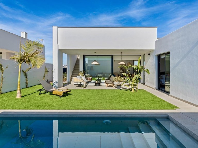 Villa for Sale in Mar De Cristal, Murcia 2