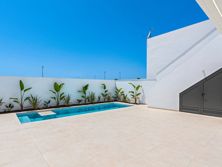 Villa for Sale in Los Alcazares, Murcia 32