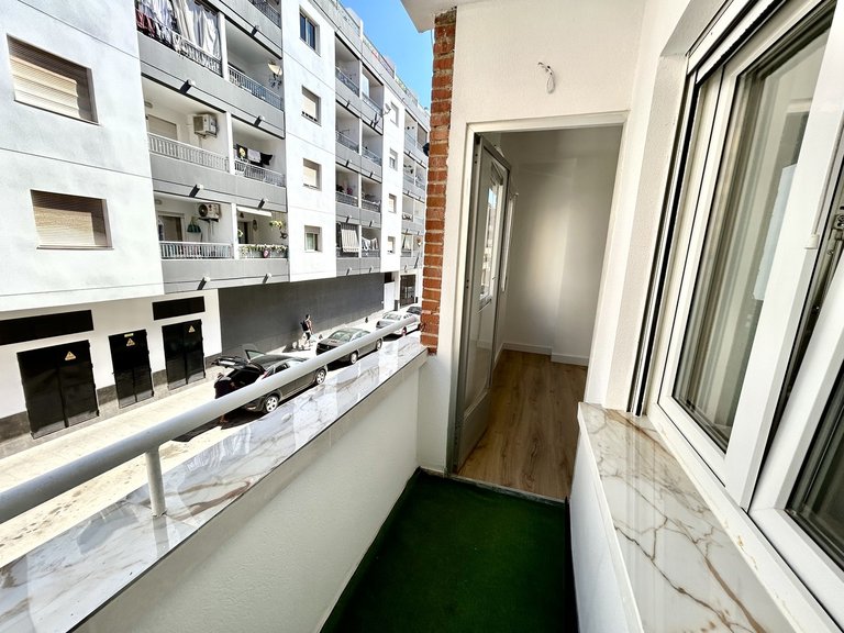 Apartment for Sale in Torrevieja, Alicante 18