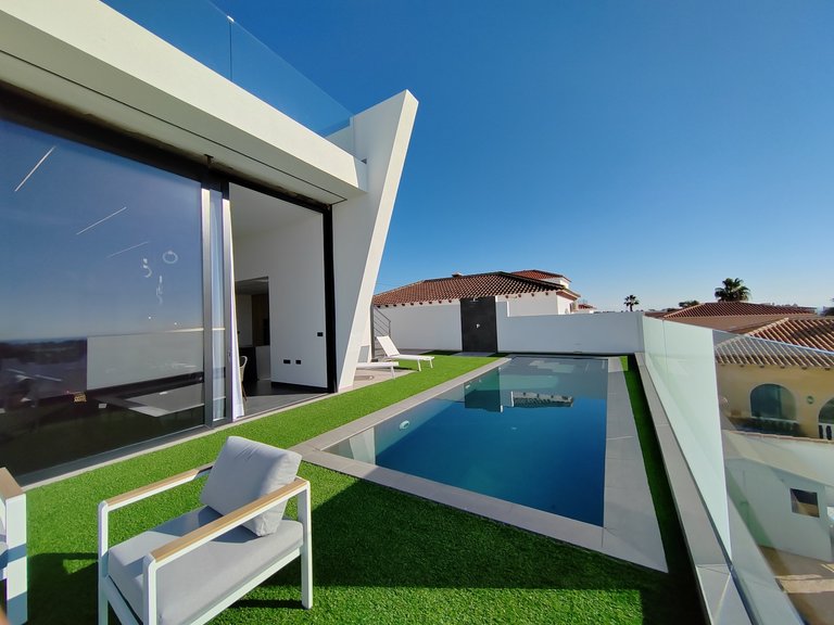 Villa for Sale in Los Balcones, Alicante 5