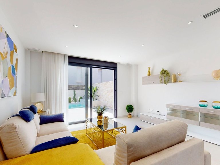 Town House for Sale in Guardamar, Alicante 5