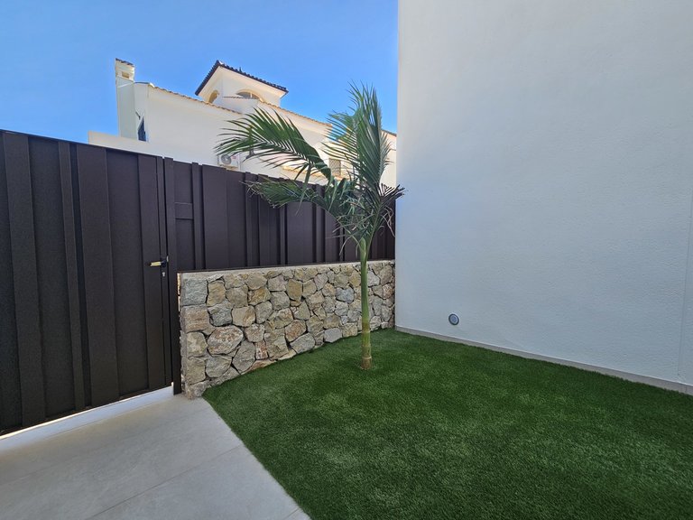 Villa for Sale in Dehesa De Campoamor, Alicante 29