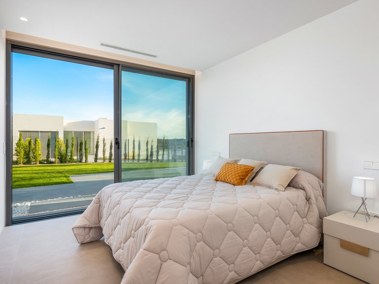 Villa for Sale in Las Colinas Golf Resort, Alicante 17
