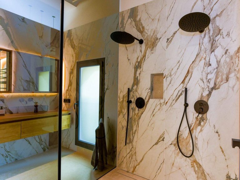 Villa for Sale in Alfaz Del Pi, Alicante 24