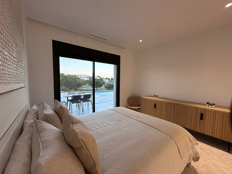 Villa for Sale in San Miguel De Salinas, Alicante 10
