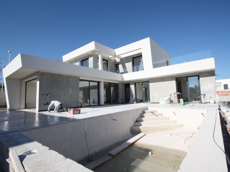 Villa for Sale in Calpe, Alicante 3