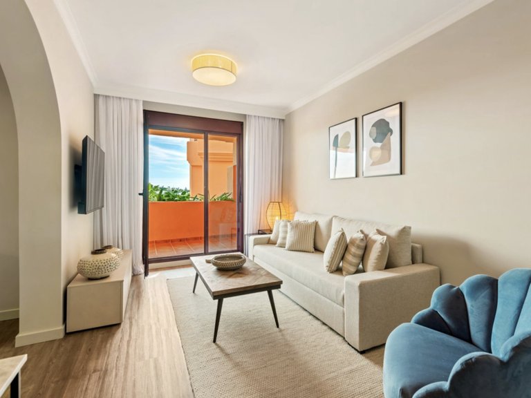 Apartment for Sale in Benahavis, Malaga 7