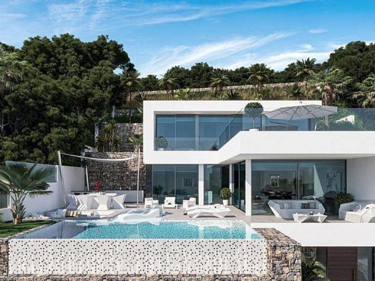 Villa for Sale in Calpe, Alicante 3