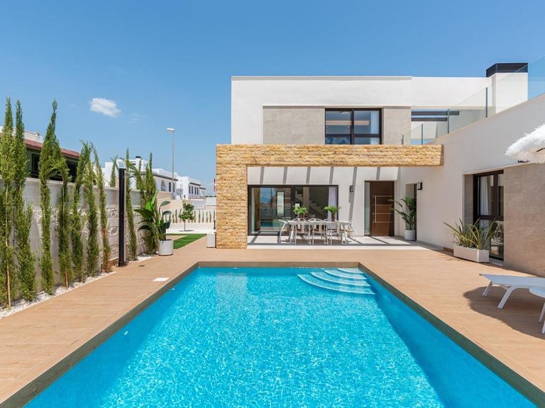 Villa for Sale in Ciudad Quesada, Alicante 2