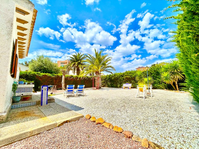 Villa for Sale in La Zenia, Alicante 9