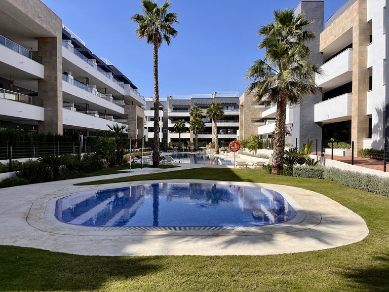 Penthouse for Sale in Torrevieja, Alicante 26
