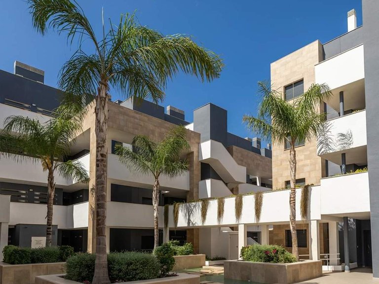 Apartment for Sale in Playa Flamenca, Alicante 4