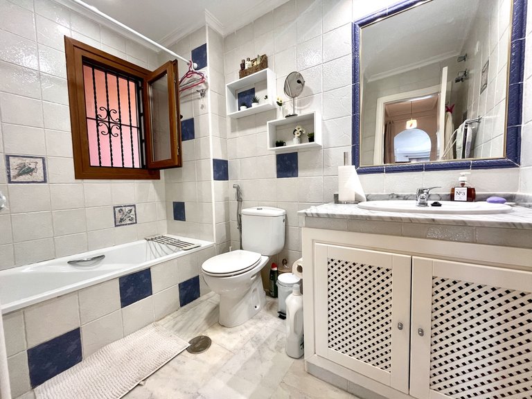 Apartment for Sale in Los Dolses, Alicante 16