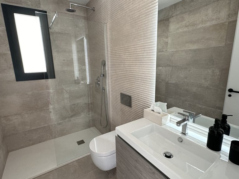 Villa for Sale in Los Altos, Alicante 8