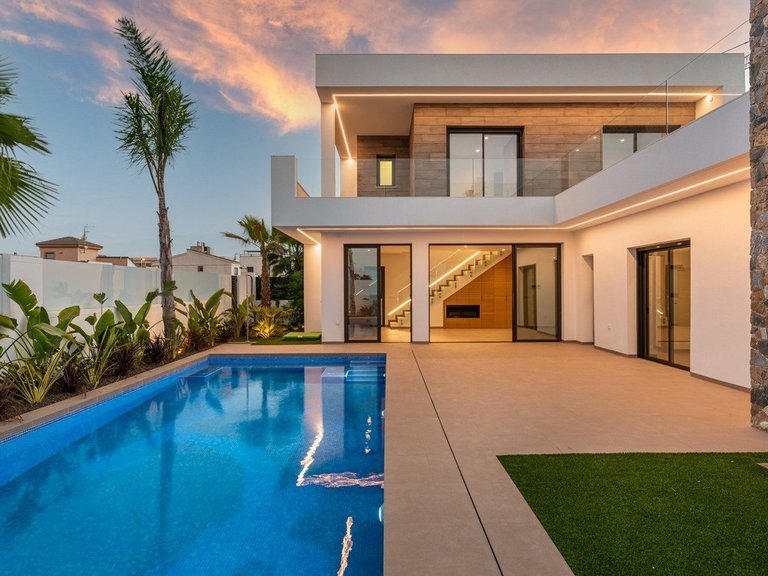 Villa for Sale in Santiago De La Ribera, Murcia 38