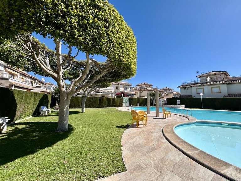 Penthouse for Sale in Playa Flamenca, Alicante 27