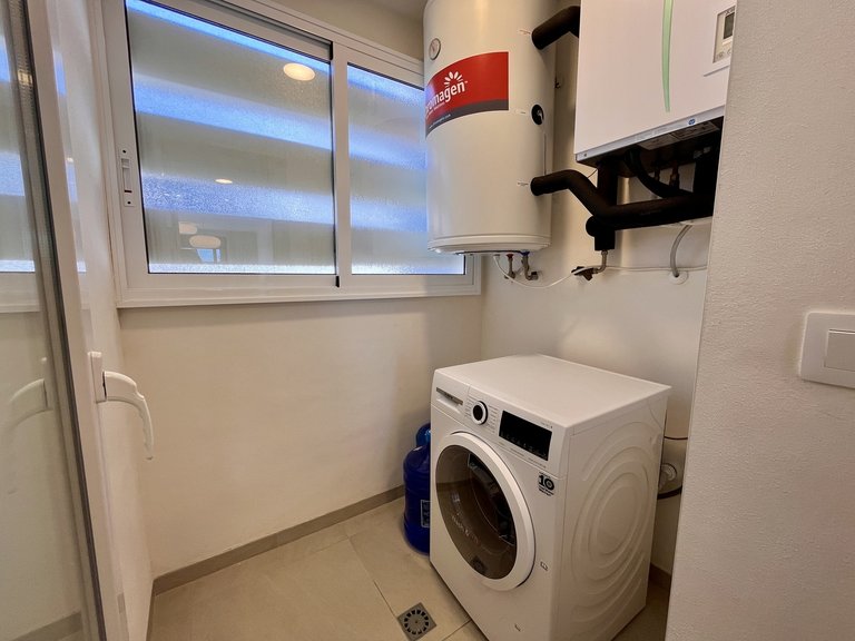 Penthouse for Sale in Torrevieja, Alicante 25