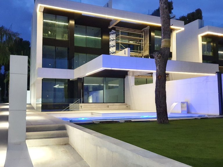 Villa for Sale in El Campello, Alicante 2
