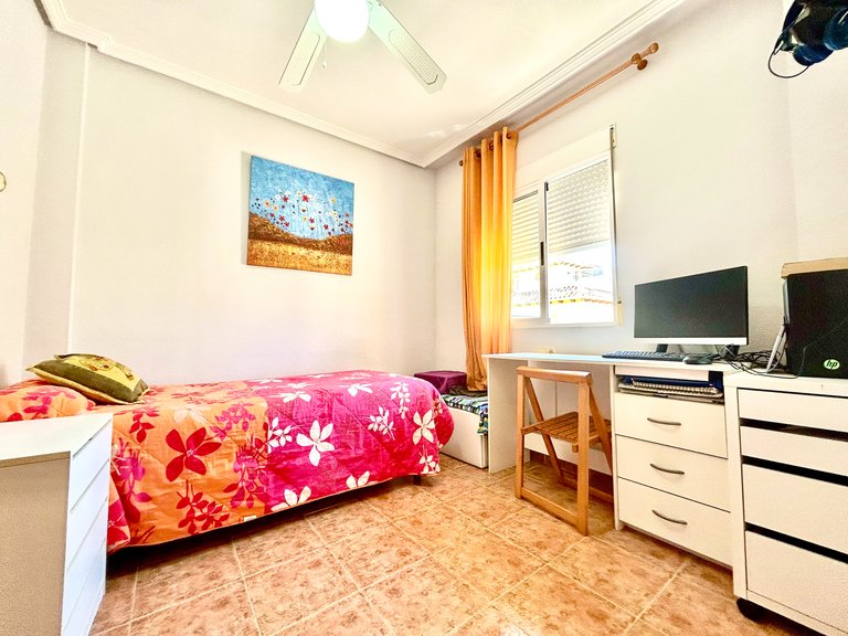 Apartment for Sale in Punta Prima, Alicante 14