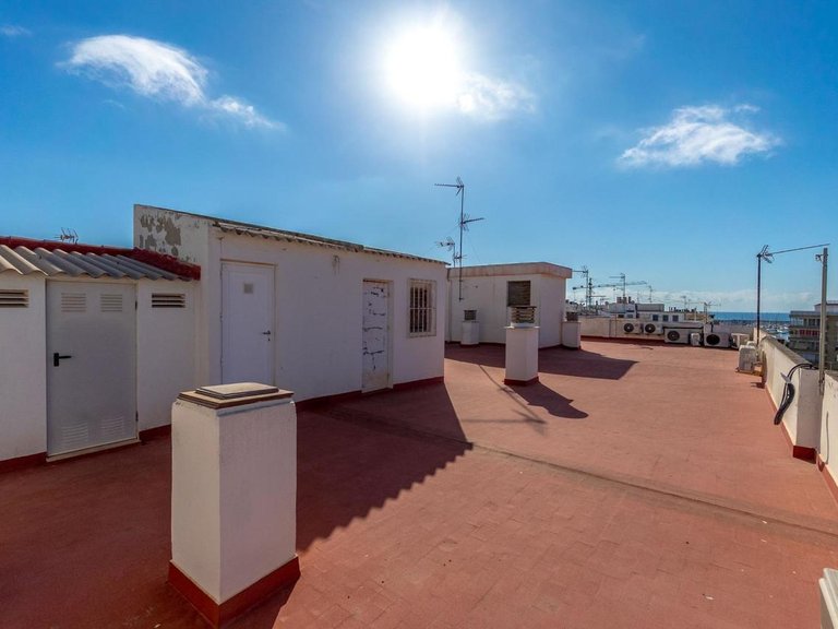 Apartment for Sale in Torrevieja, Alicante 20