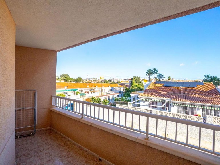 Apartment for Sale in Torrevieja, Alicante 18