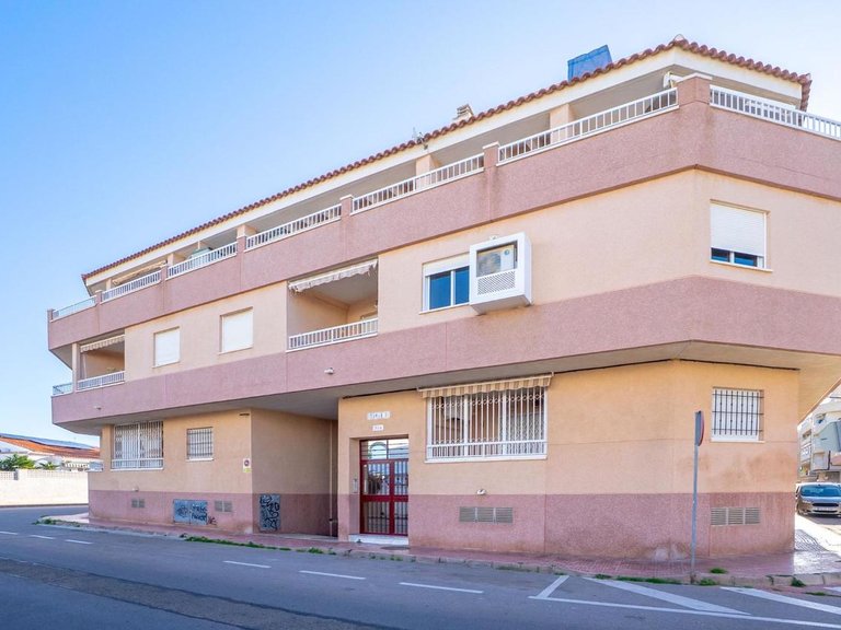 Apartment for Sale in Torrevieja, Alicante 27