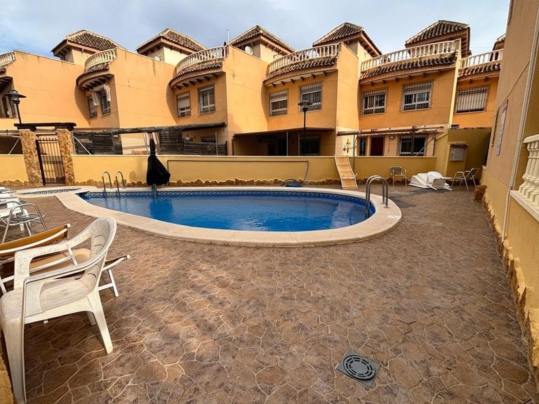 Town House for Sale in Guardamar Del Segura, Alicante 2