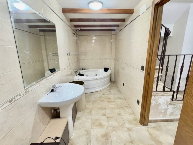 Town House for Sale in Guardamar Del Segura, Alicante 5