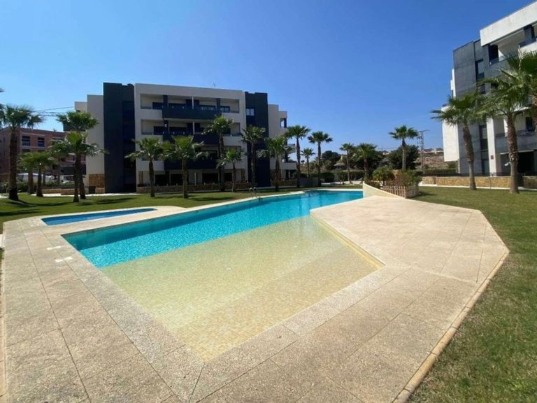 Apartment for Sale in Orihuela Costa, Alicante 1