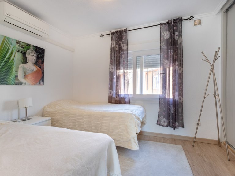 Villa for Sale in Torrevieja, Alicante 13