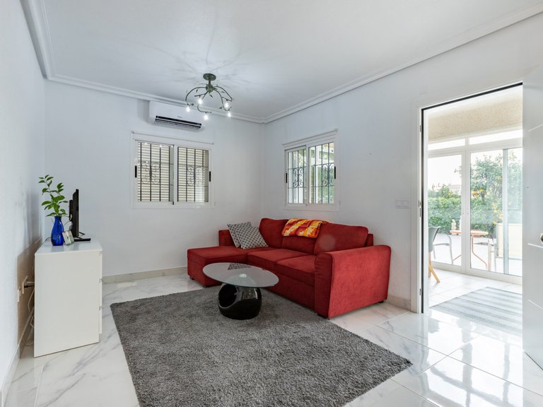 Villa for Sale in Orihuela Costa, Alicante 2