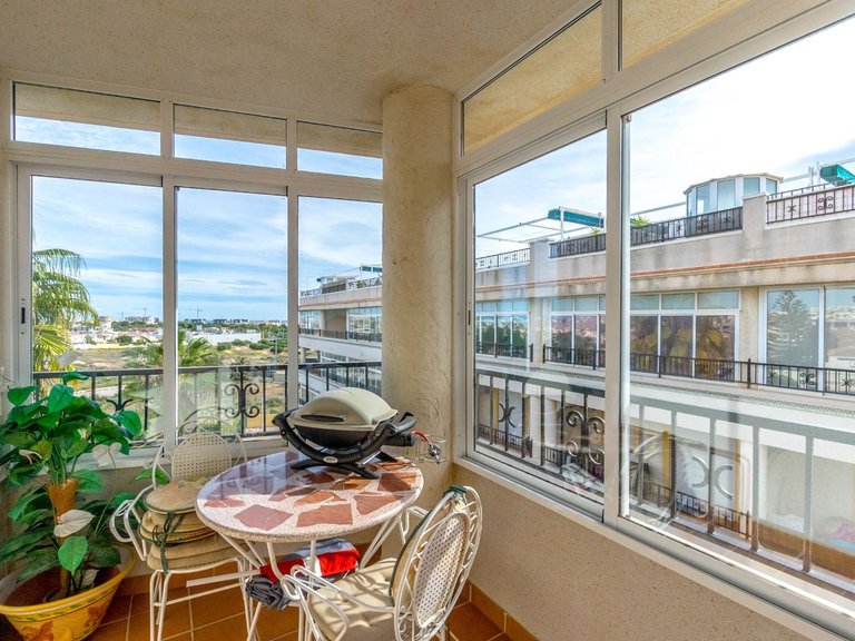 Penthouse for Sale in Orihuela Costa, Alicante 29