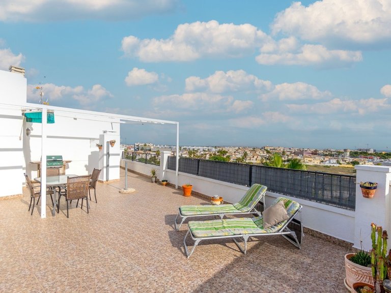 Penthouse for Sale in Orihuela Costa, Alicante 9