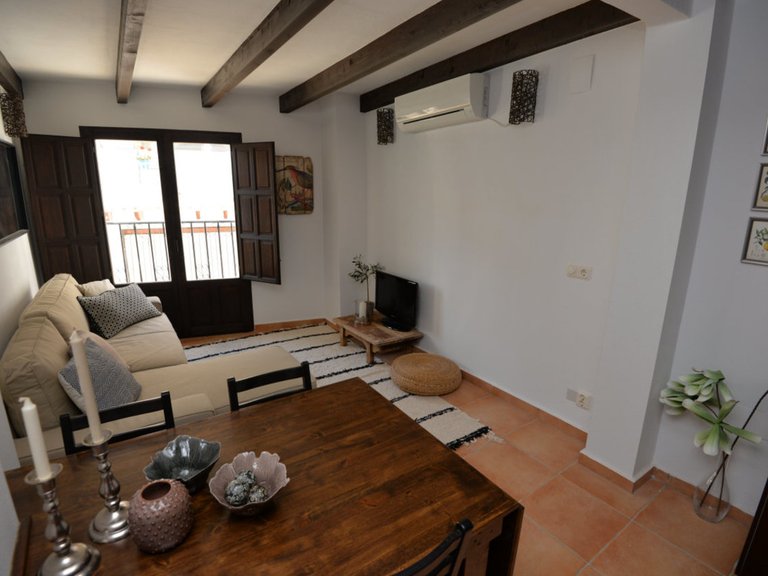 Town House for Sale in Alicante, Alicante 28