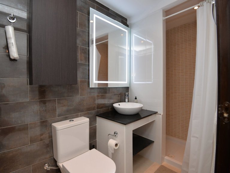 Town House for Sale in Alicante, Alicante 2