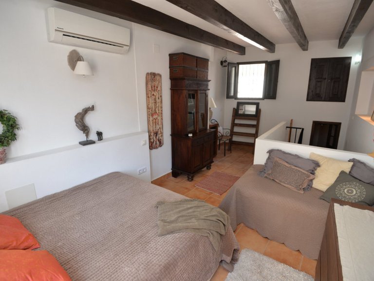 Town House for Sale in Alicante, Alicante 13