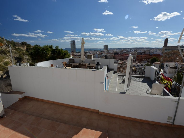 Town House for Sale in Alicante, Alicante 20