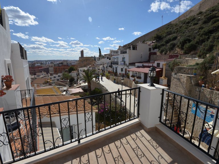 Town House for Sale in Alicante, Alicante 22