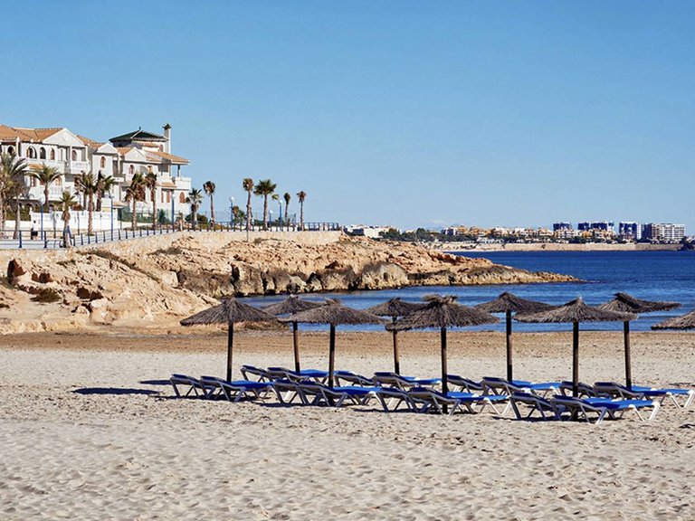 Villa for Sale in Torrevieja, Alicante 14