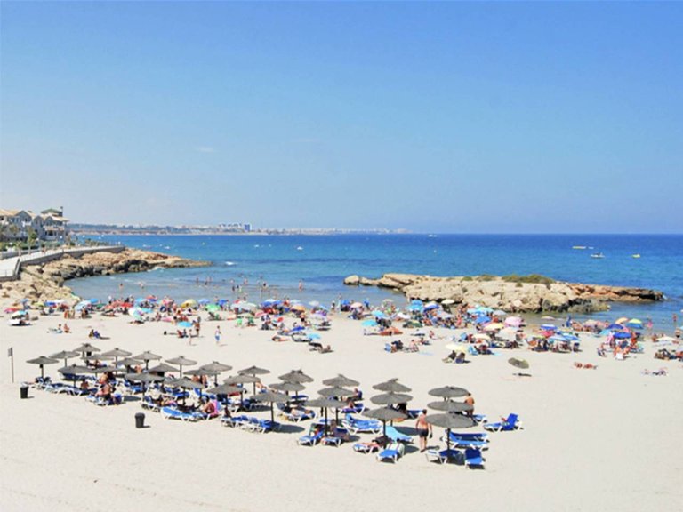 Villa for Sale in Torrevieja, Alicante 19
