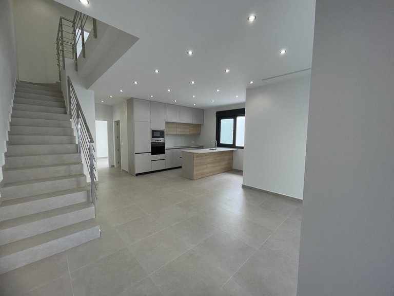 Villa for Sale in Almoradi, Alicante 3