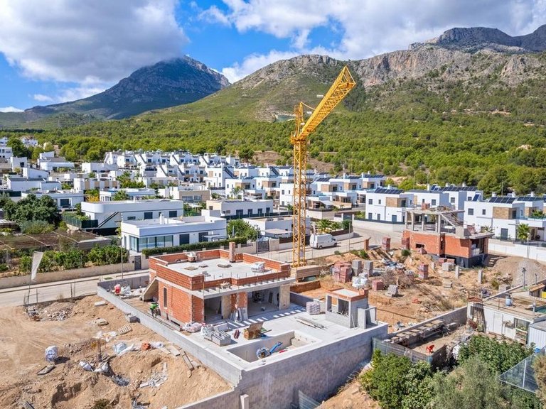 Villa for Sale in Polop, Alicante 26