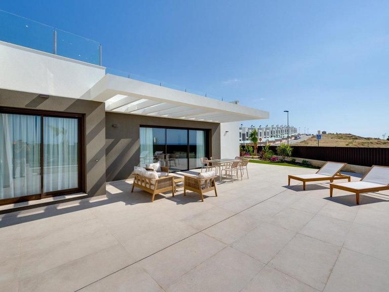 Villa for Sale in Mutxamel, Alicante 9