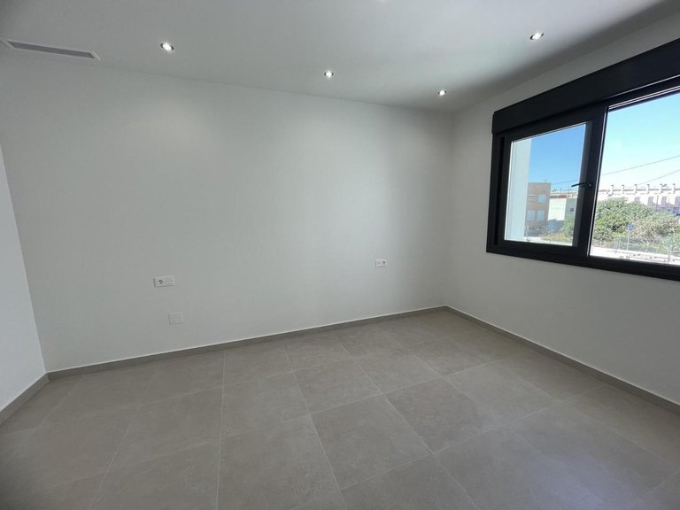 Villa for Sale in Almoradi, Alicante 26