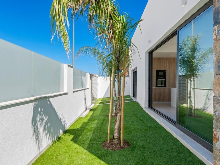 Villa for Sale in San Javier, Murcia 35